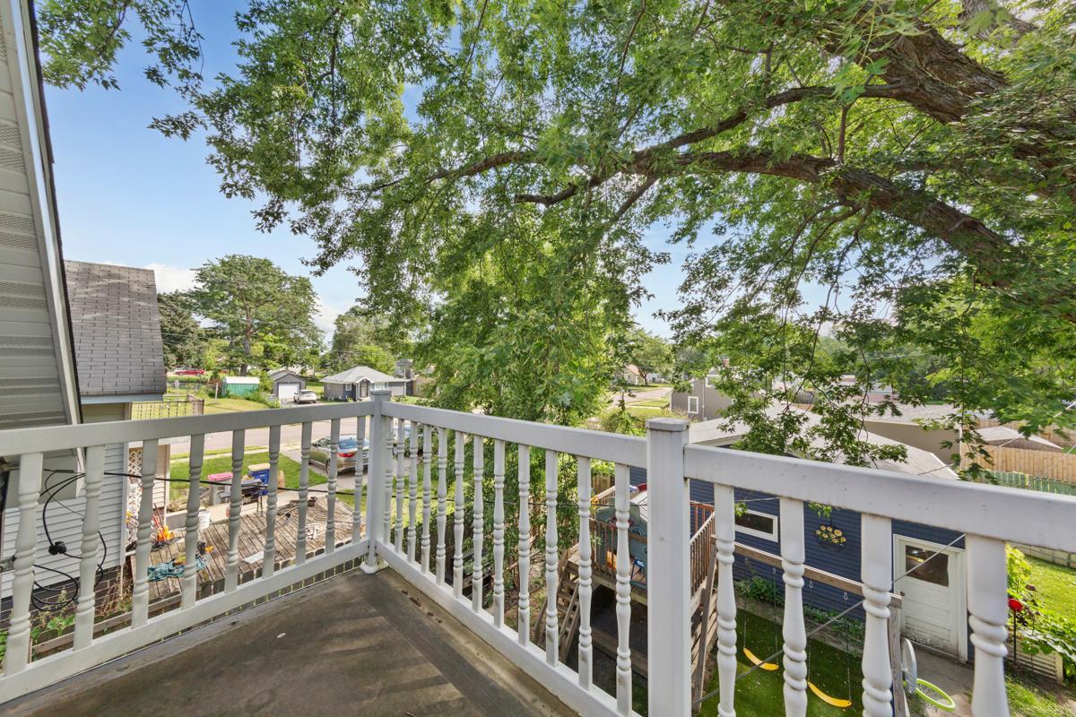 27 Bedroom 4_deck.jpg
