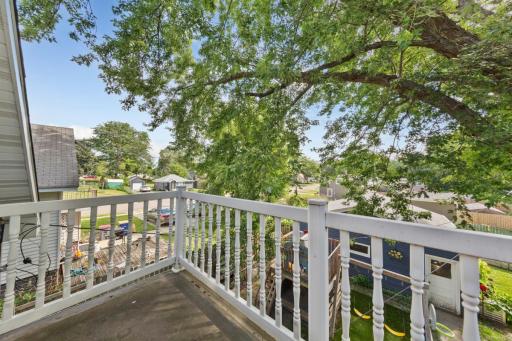 207 9th Avenue SW, Faribault, MN 55021
