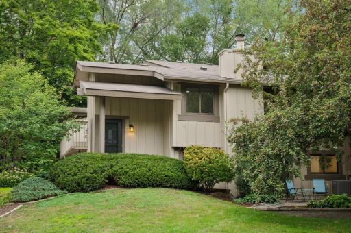 7256 Woodstock Drive, Bloomington, MN 55438