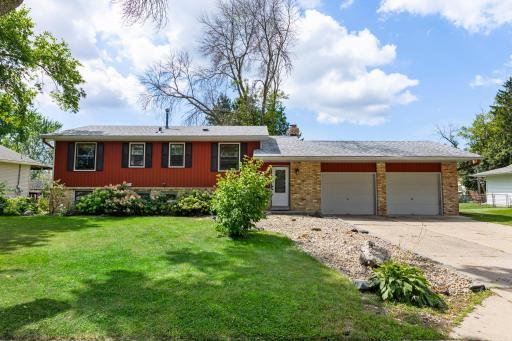8222 Hames Road S, Cottage Grove, MN 55016