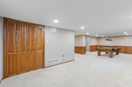 8011 Long Lake Road, Mounds View, MN 55112