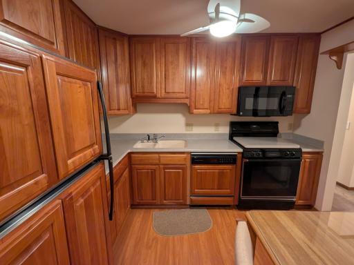 11160 Anderson Lakes Parkway, 319, Eden Prairie, MN 55344