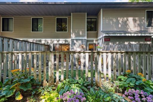 1320 Wagon Wheel Road, Hopkins, MN 55343