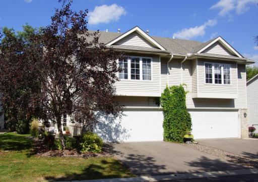 17828 Townline Road Minnetonka
Small Townhome Complex Consisting of 13 Townhomes Bordering on Purgatory Park