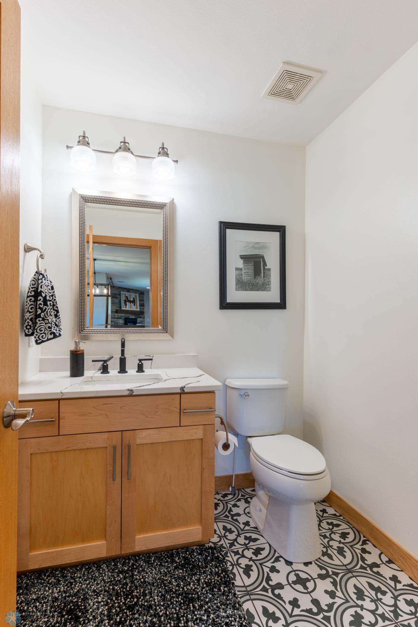 Main Floor 1/2 bath