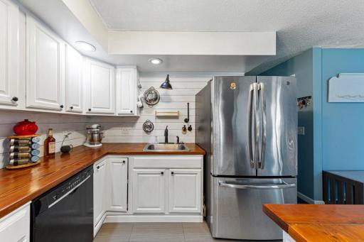 3811 7th Street NW, Rochester, MN 55901