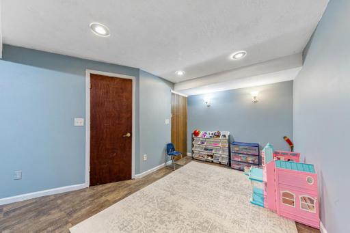 3811 7th Street NW, Rochester, MN 55901