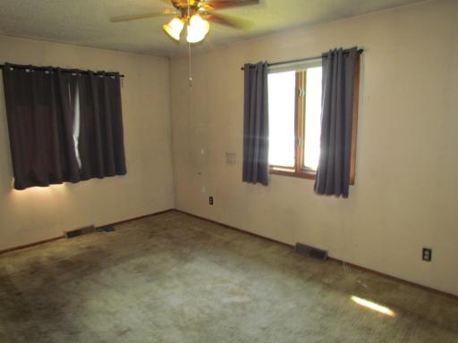 1812 S 7th Street, Brainerd, MN 56401