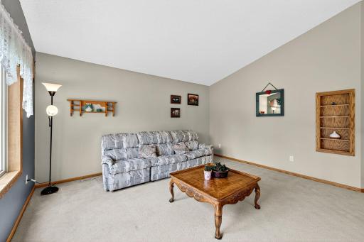 809 4th Street NE, Kasson, MN 55944