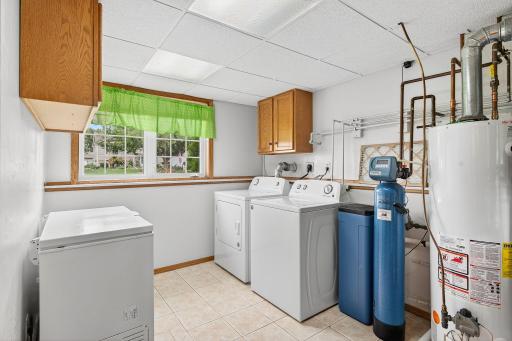 809 4th Street NE, Kasson, MN 55944