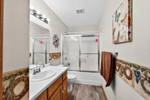 809 4th Street NE, Kasson, MN 55944