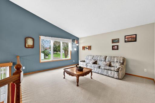 809 4th Street NE, Kasson, MN 55944