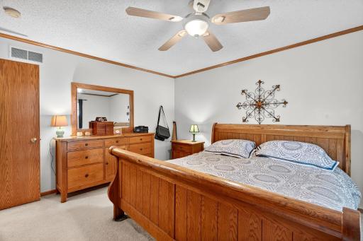 809 4th Street NE, Kasson, MN 55944