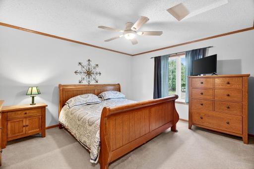 809 4th Street NE, Kasson, MN 55944