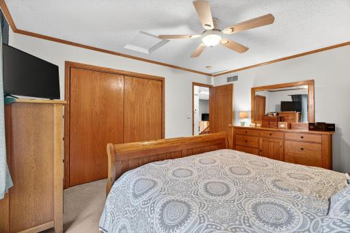 809 4th Street NE, Kasson, MN 55944