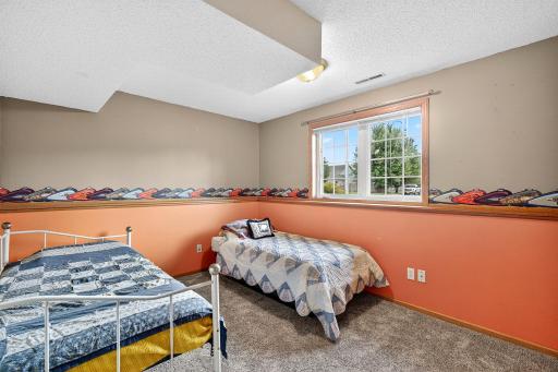 809 4th Street NE, Kasson, MN 55944