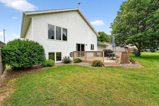 809 4th Street NE, Kasson, MN 55944