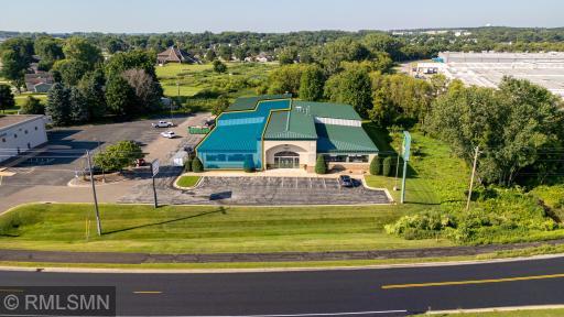 PropertyPhotos_5139WFrontageRoad-Hero-jpg.jpg