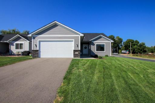 400 Grant Avenue SE, Hutchinson, MN 55350