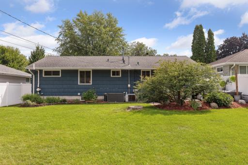 3827 Adair Avenue N, Minneapolis, MN 55422