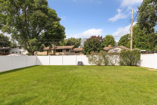 3827 Adair Avenue N, Minneapolis, MN 55422