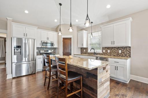 26002 Sunset Drive, Chisago City, MN 55013
