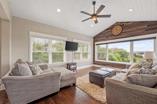 26002 Sunset Drive, Chisago City, MN 55013
