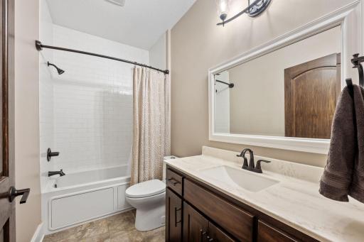26002 Sunset Drive, Chisago City, MN 55013