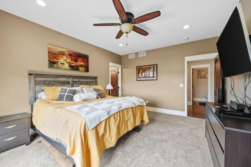 26002 Sunset Drive, Chisago City, MN 55013
