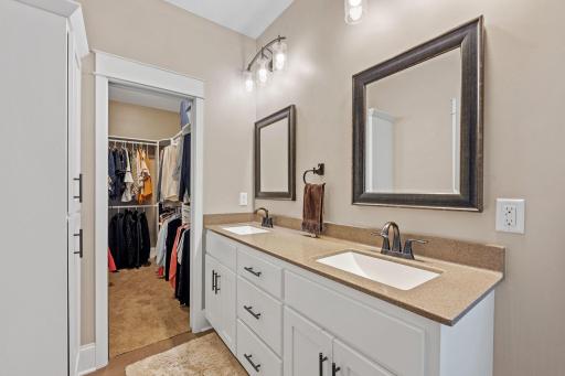 26002 Sunset Drive, Chisago City, MN 55013