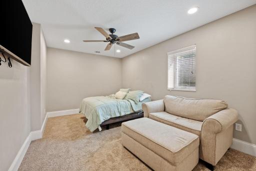 26002 Sunset Drive, Chisago City, MN 55013