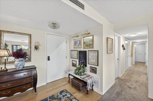 7220 York Avenue S, 504, Minneapolis, MN 55435