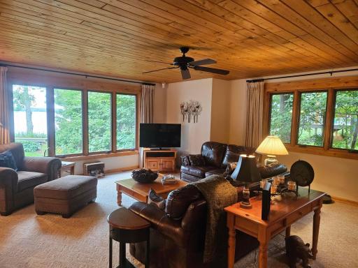 22449 E Lake Hubert Drive, Brainerd, MN 56401