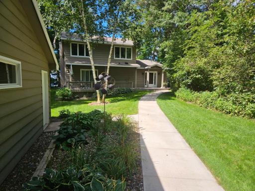 22449 E Lake Hubert Drive, Brainerd, MN 56401