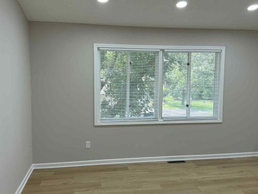 8401 Thomas Court N, Brooklyn Park, MN 55444