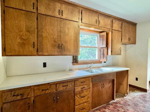 1028 Kingman Avenue, Red Wing, MN 55066