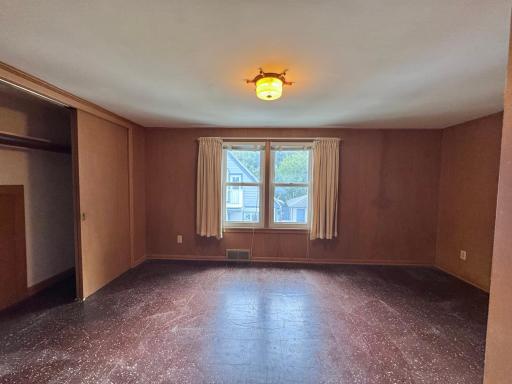 1028 Kingman Avenue, Red Wing, MN 55066