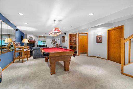 Yes, the pool table stays!