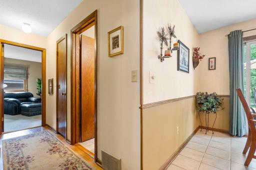 Looking toward the bedrooms