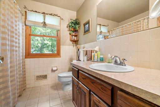 Main floor bath