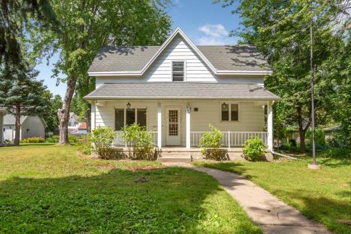 808 S 5th Street, Saint Peter, MN 56082