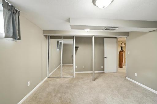 3971 Stacker Place, Saint Paul, MN 55110