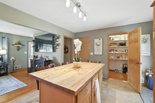 3971 Stacker Place, Saint Paul, MN 55110