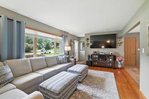 3971 Stacker Place, Saint Paul, MN 55110