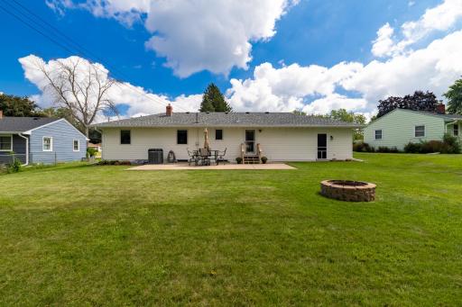 3971 Stacker Place, Saint Paul, MN 55110