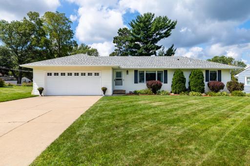3971 Stacker Place, Saint Paul, MN 55110