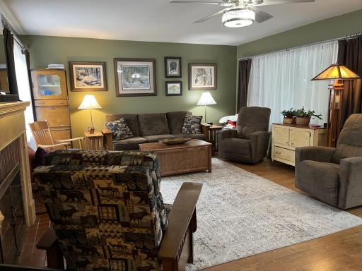 651 River Road, Windom, MN 56101