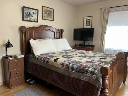 651 River Road, Windom, MN 56101