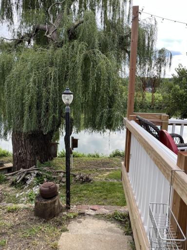651 River Road, Windom, MN 56101