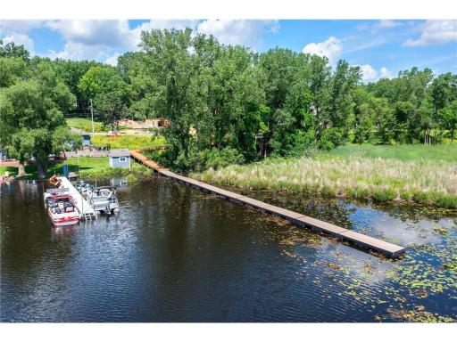 2817 Victoria Street N, Roseville, MN 55113